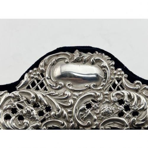 LATE VICTORIAN WALKER HALL STERLING SILVER PHOTO FRAME - ADDITIONAL PHOTO 6