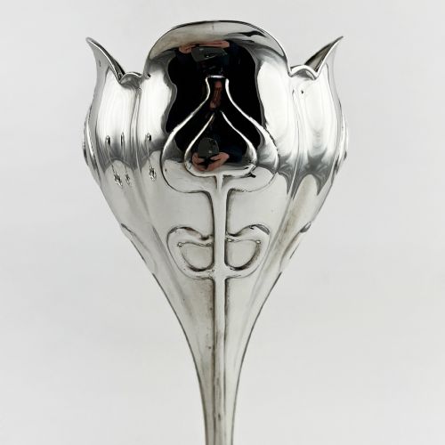 UNUSUAL PAIR OF ART NOUVEAU STYLE STERLING SILVER VASES - ADDITIONAL PHOTO 1