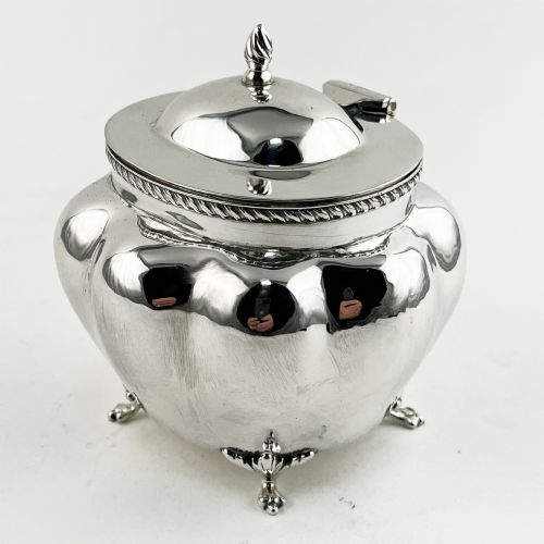 EDWARDIAN STERLING SILVER TEA CADDY WITH BULBOUS OVAL FLUTED BODY - ADDITIONAL PHOTO 4
