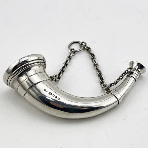 sampson mordan co hunting horn vinaigrette or scent bottle - CATEGORY: ANTIQUE SILVER - DATED 1870