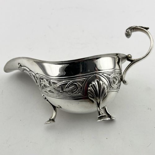 IRISH STERLING SILVER SAUCE BOAT WITH CELTIC STYLE DECORATION - ADDITIONAL PHOTO 1