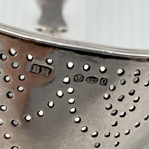 DUTCH BERNARD MULLER STERLING SILVER TEA STRAINER - ADDITIONAL PHOTO 3