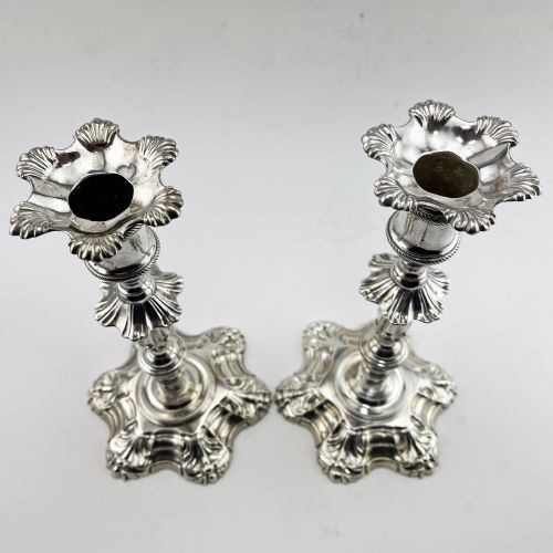 IMPRESSIVE PAIR OF LATE GEORGE II CANDLESTICKS BY JOHN CAFE - ADDITIONAL PHOTO 1
