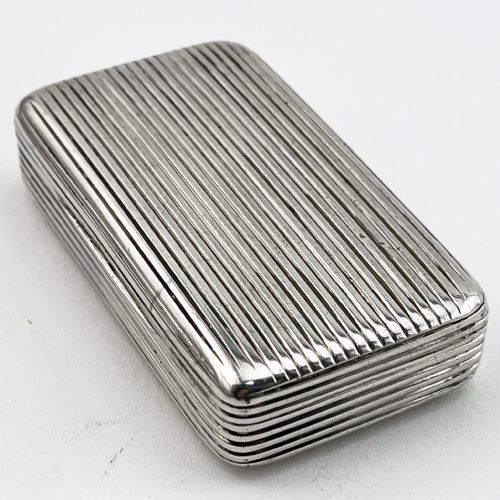 GEORGE III STERLING SILVER SNUFF BOX - ADDITIONAL PHOTO 1