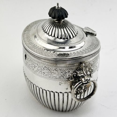 GOOD QUALITY AND GAUGE VICTORIAN STERLING SILVER TEA CADDY - ADDITIONAL PHOTO 2