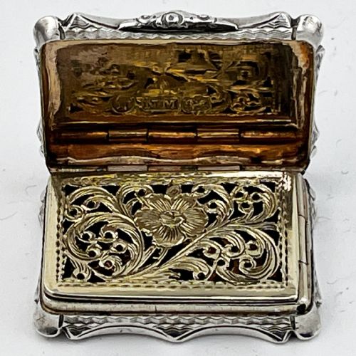 NATHANIEL MILLS EARLY VICTORIAN STERLING SILVER VINAIGRETTE - ADDITIONAL PHOTO 5