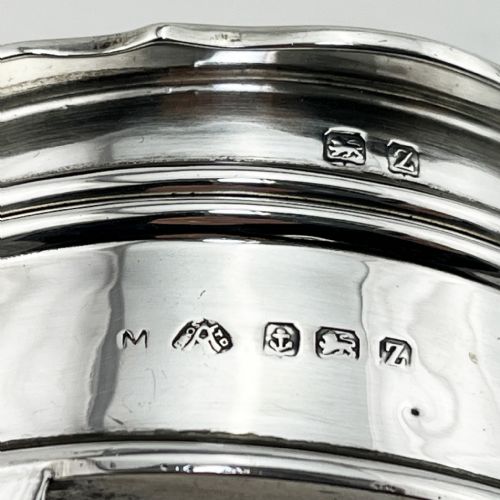 SMART OVAL STERLING SILVER JEWELLERY OR TRINKET BOX - ADDITIONAL PHOTO 5