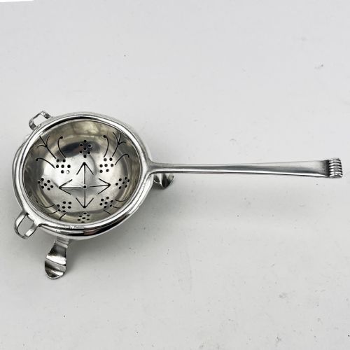 GOOD QUALITY STERLING SILVER TEA STRAINER