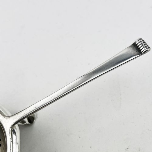 GOOD QUALITY STERLING SILVER TEA STRAINER - ADDITIONAL PHOTO 1