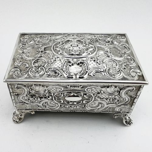 EDWARDIAN CHEST SHAPED STERLING SILVER JEWELLERY OR TRINKET BOX