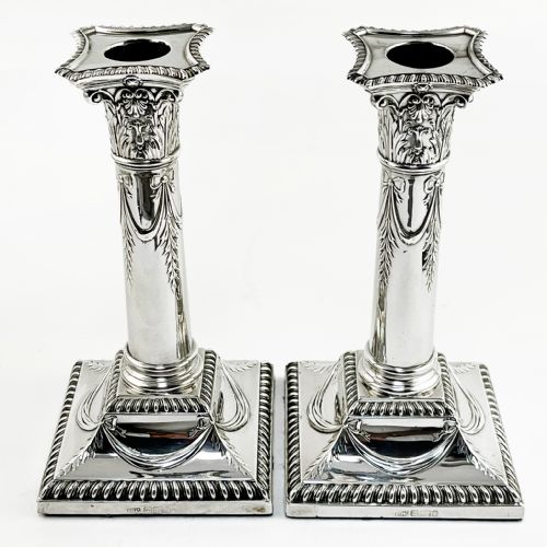 PAIR OF CLASSICAL EDWARDIAN STERLING SILVER CANDLESTICKS