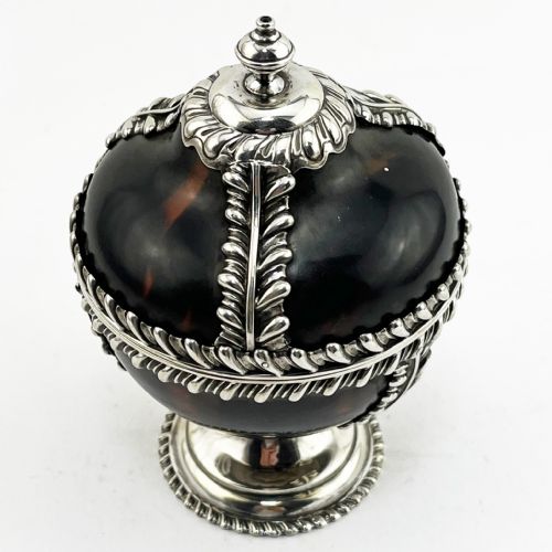 VICTORIAN TORTOISESHELL AND STERLING SILVER MOUNTED STRING OR THREAD HOLDER