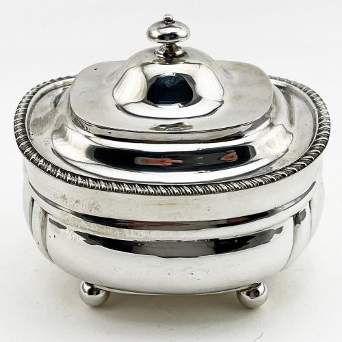 Good Quality Stylish Sterling Silver Tea Caddy