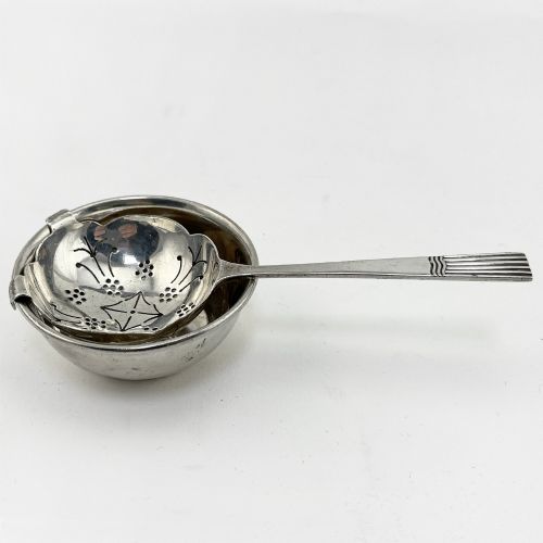 Good Quality 3 Troy Oz Sterling Silver Tea Strainer
