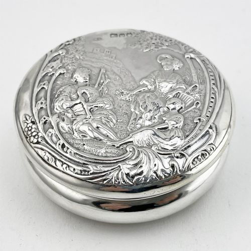 Victorian Sterling Silver Trinket Box Featuring Bagpipe Player