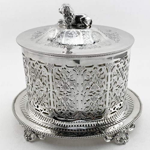 Good Quality Oval Victorian Silver Plated Biscuit or Trinket Box