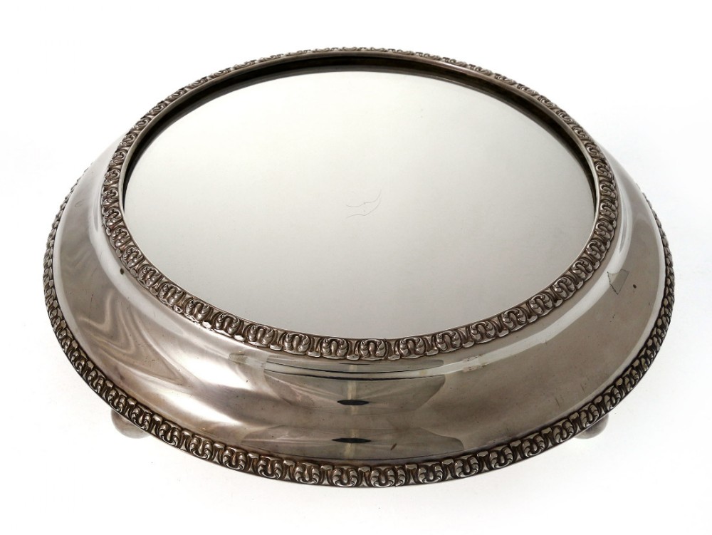 A Victorian Silver Plated Mirror Plateau Cake Stand