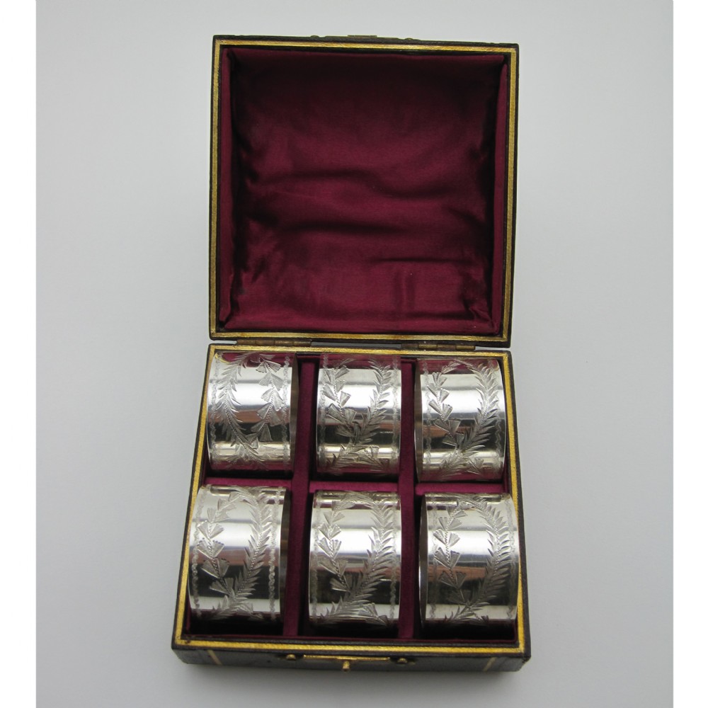 Pretty Late Victorian Boxed Set of 6 Silver Plated Napkin Rings