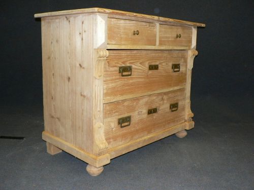 Antique Pine Chest of Drawers