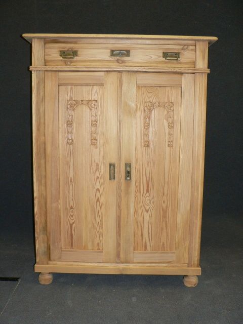 Antique Pine Vertigo