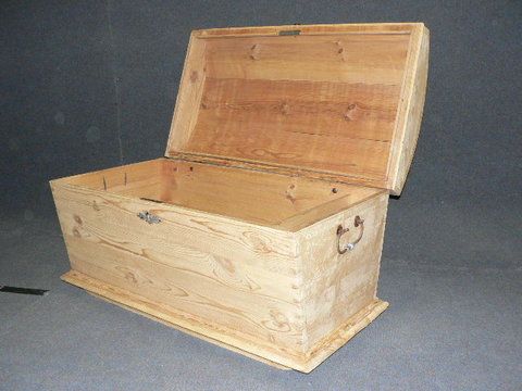 Antique Pine Dome Top Box/chest