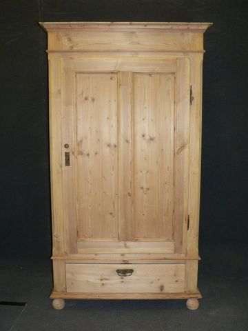 Danish Antique Pine 1 Piece Wardrobe (T60092)