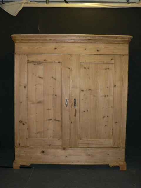 Large Antique Pine Wardrobe