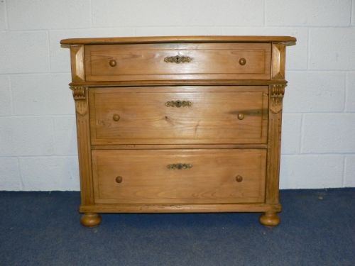 Small Antique Pine Chest of Drawers