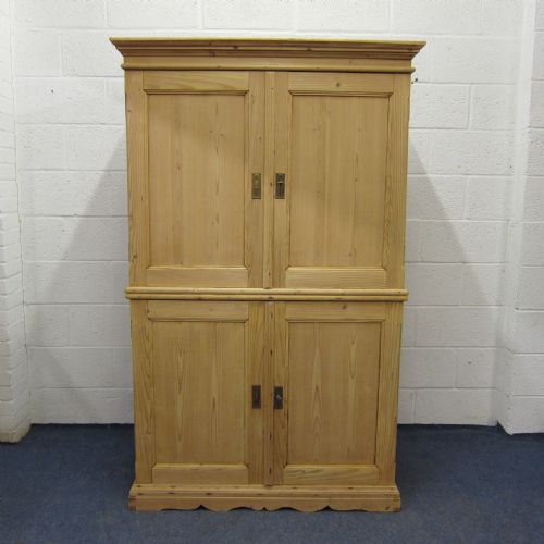 Large Old Pine Cupboard with 4 Doors