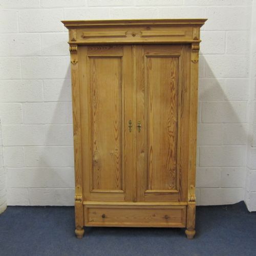 Large Antique Pine Cupboard with 3 Shelves