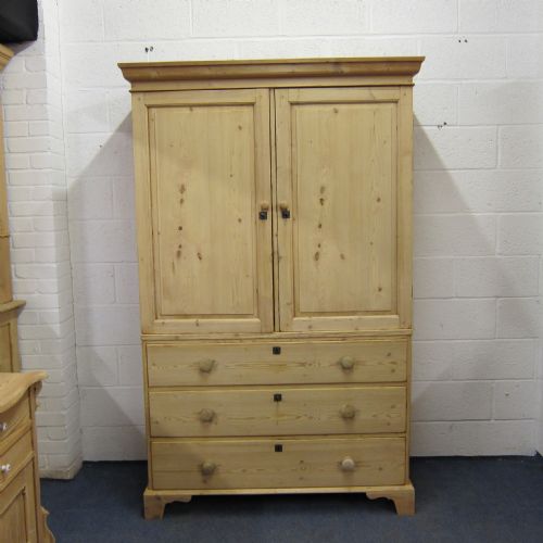 Victorian Pine Linen Press
