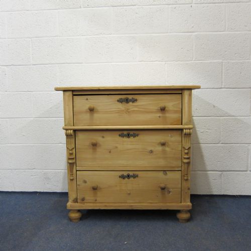 Small Antique Pine Chest of Drawers