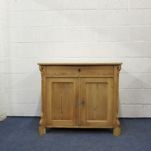 1 Drawer Dresser Base