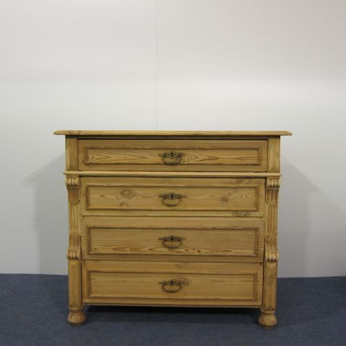 4 Drawer Antique Pine Chest of Drawers
