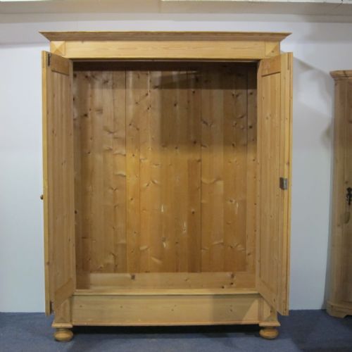 fig 1. Antique wardrobe C.1900's, in very good condition