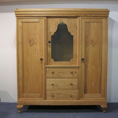 Stunning Art Deco Antique Bedroom Wardrobe