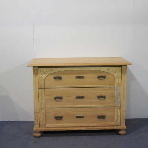 Pretty Antique Pine Chest of Drawers - Circa 1920'S