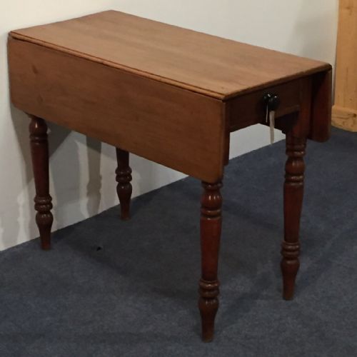 Small Victorian Pine Pembroke Drop Leaf  "Occasional"  Table