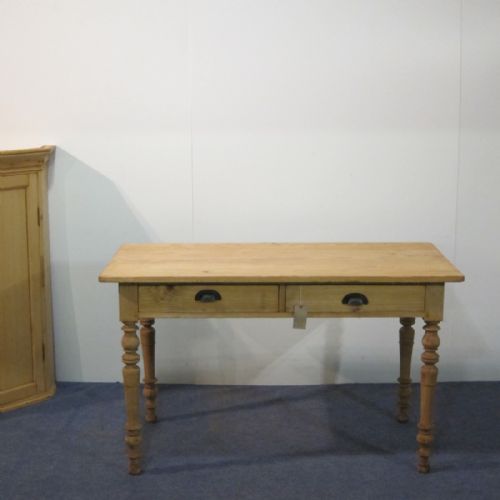 Small Farmhouse Kitchen Table C.1915