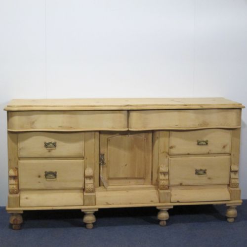 Elaborate Victorian Country Farmhouse Sideboard