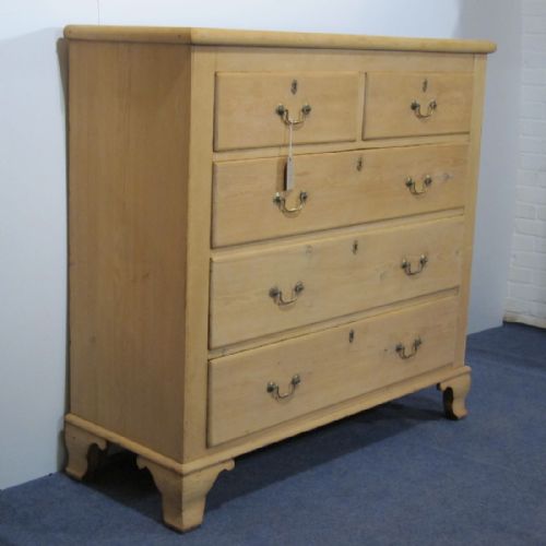 fig 1. Stunning Large Victorian Chest of Drawers