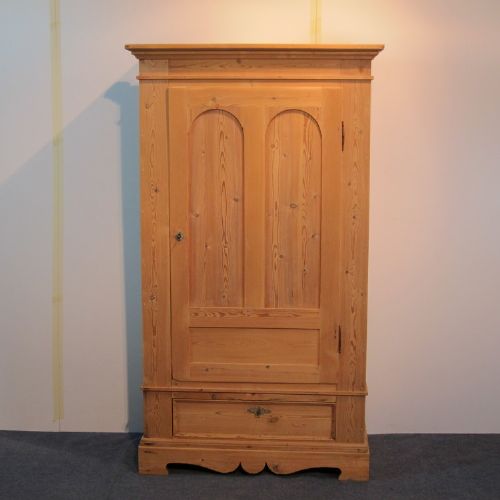 Single Door Antique Pine Wardrobe C.1900