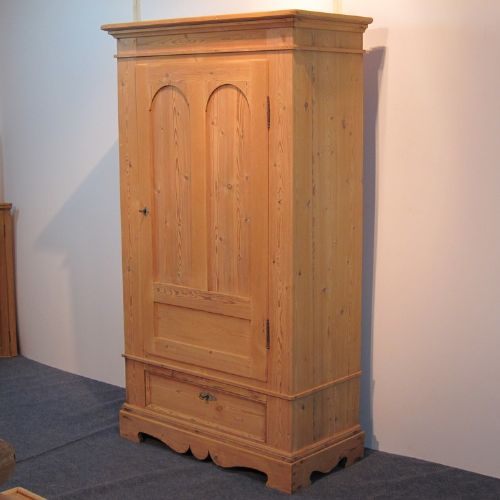 fig 1. Single Door Antique Pine Wardrobe c.1900