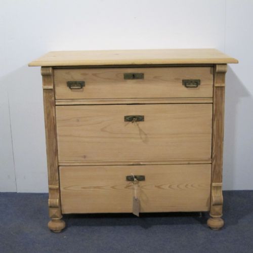 Small Antique Chest of Drawers (With Two Deep Drawers) C.1920