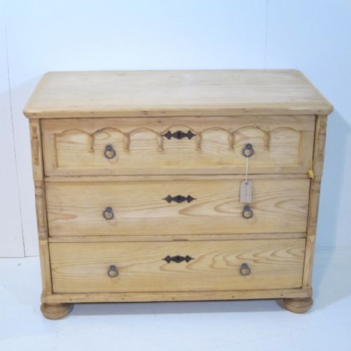 fig 1. Large Antique Pine Chest of Drawers c.1900