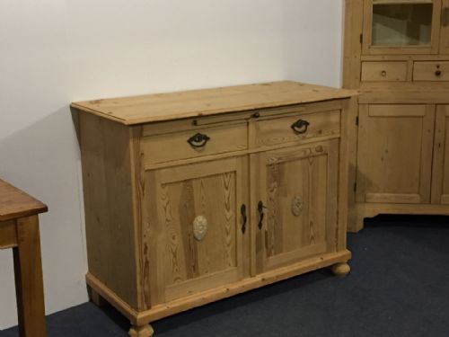 fig 1. Attractive Antique Pine Farmhouse Kitchen Cupboard