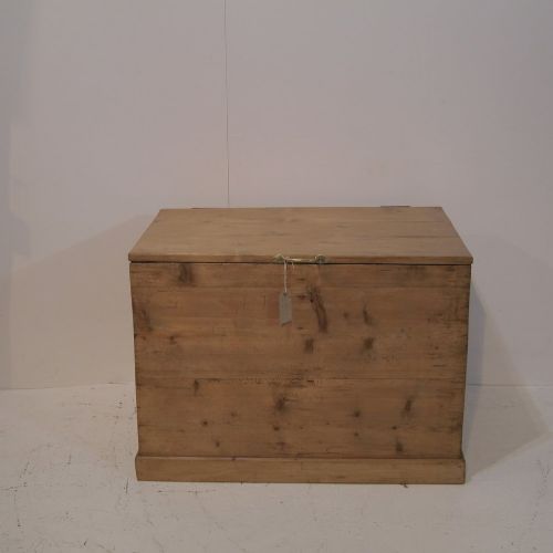fig 1. A Large Old English Pine Grain Bin (Storage Chest)
