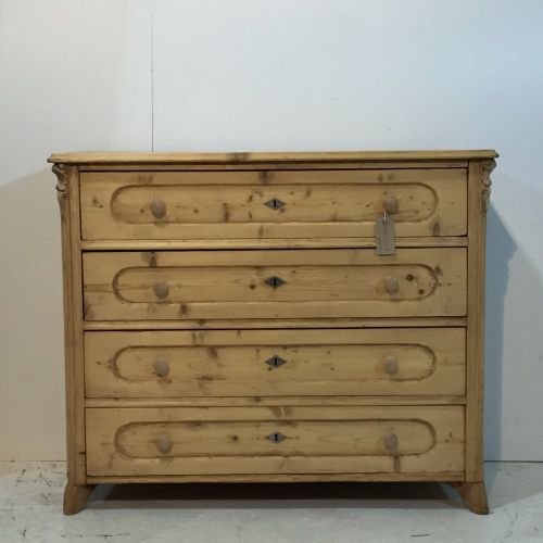 Large Antique Pine Chest of 4 Drawers