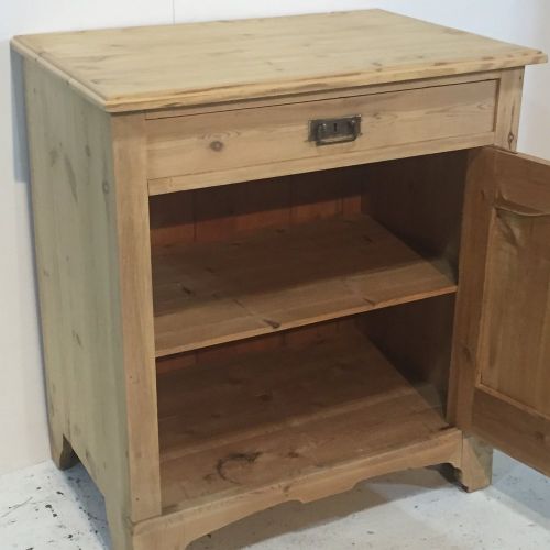 fig 1. Small Antique Pine Cupboard