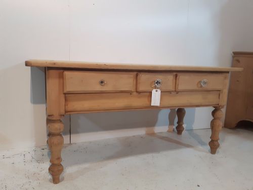 fig 1. Victorian Pine Farmhouse Preparation Table